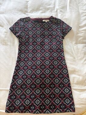 LOFT Burgundy and Navy Geometric Short Sleeve Dress